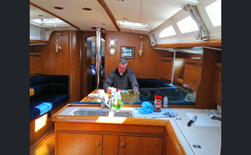 Jeanneau Sun Odyssey 43-kuva-6